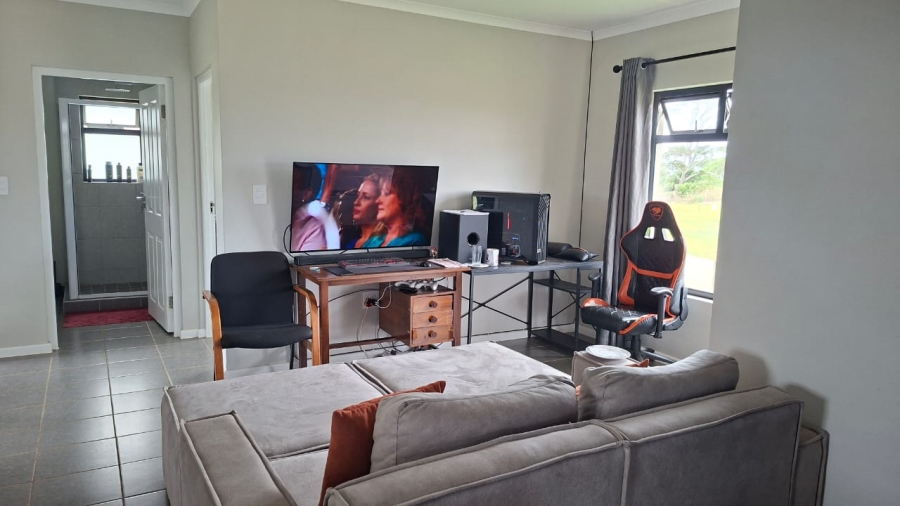 3 Bedroom Property for Sale in Kidds Beach Eastern Cape